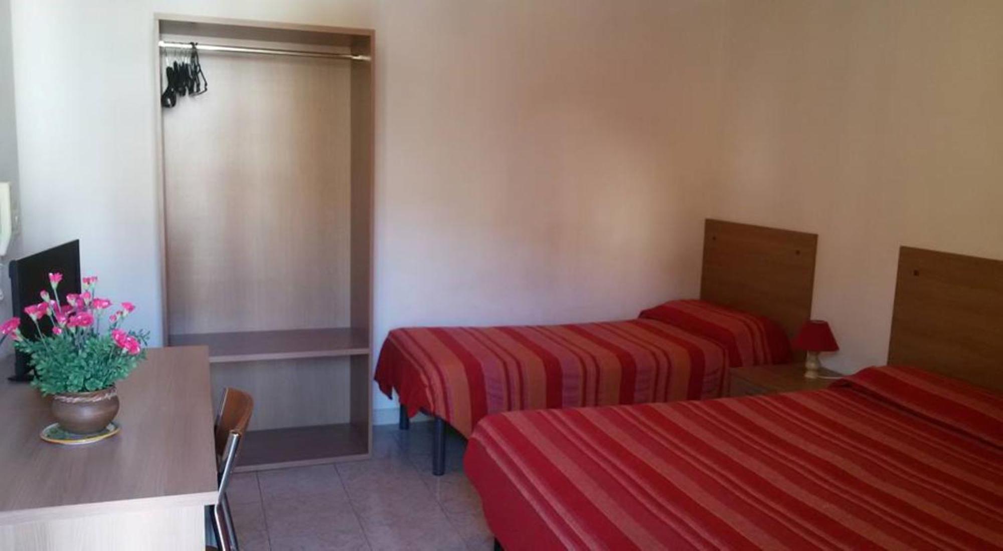 Hotel Pensione Cundari Ταορμίνα Εξωτερικό φωτογραφία