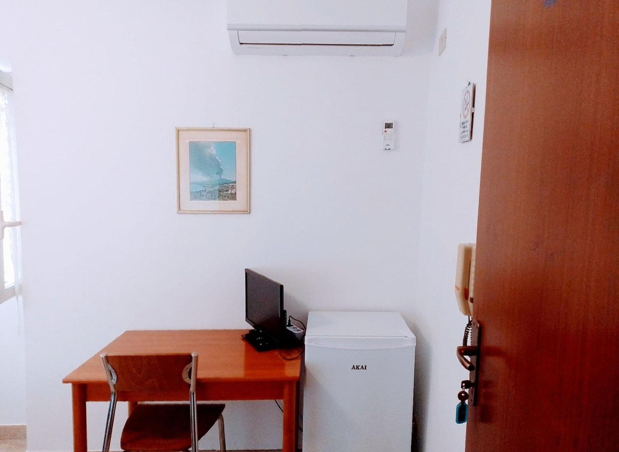 Hotel Pensione Cundari Ταορμίνα Εξωτερικό φωτογραφία