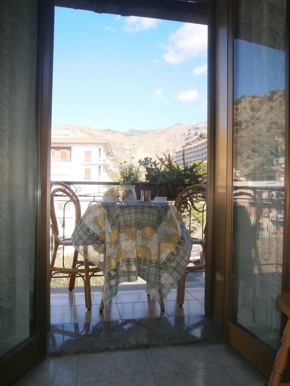 Hotel Pensione Cundari Ταορμίνα Εξωτερικό φωτογραφία